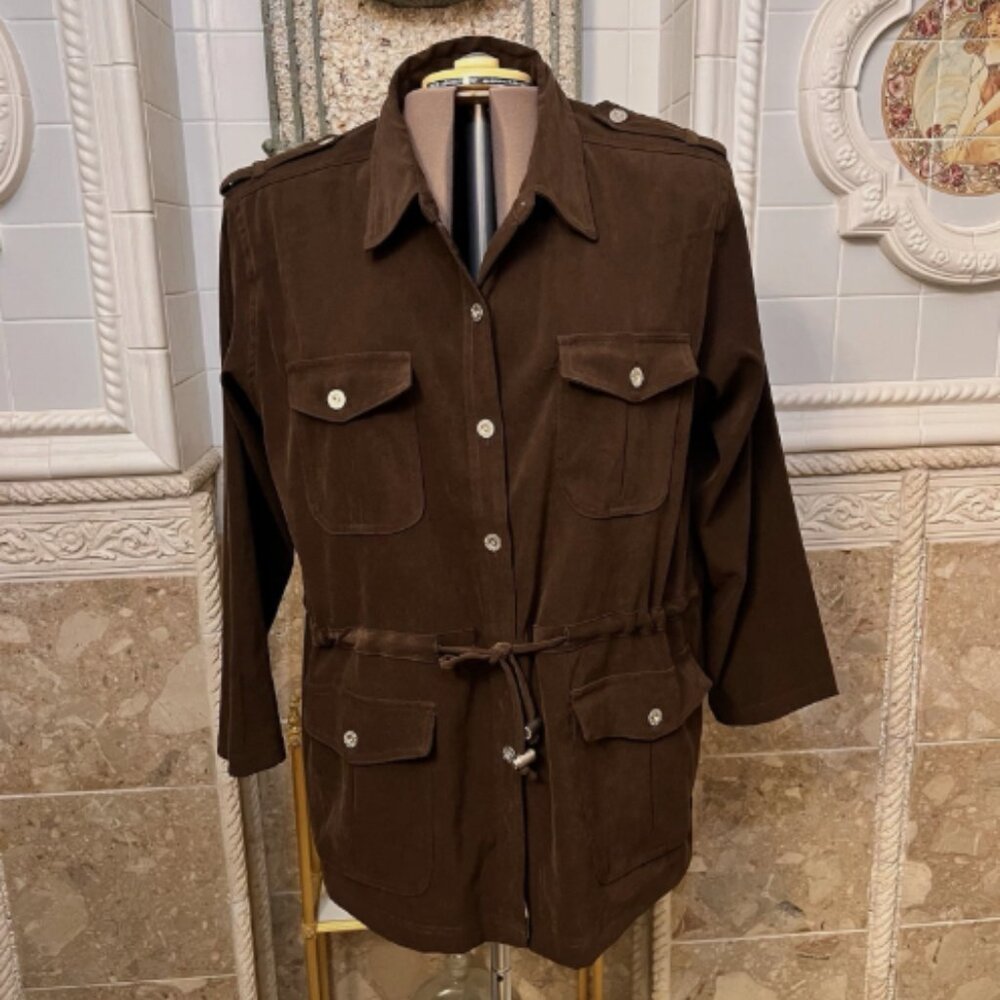 Denim & Co. Size 1X. NWT. Brown Suede Cloth Jacket. Casing Toggles. DB2
